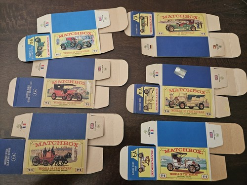 Lot vintage matchbox - of,