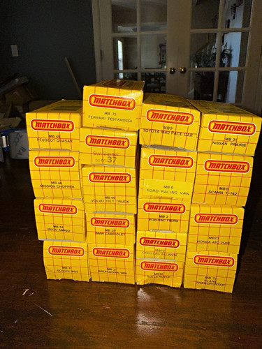 Lot vintage matchbox - lot,